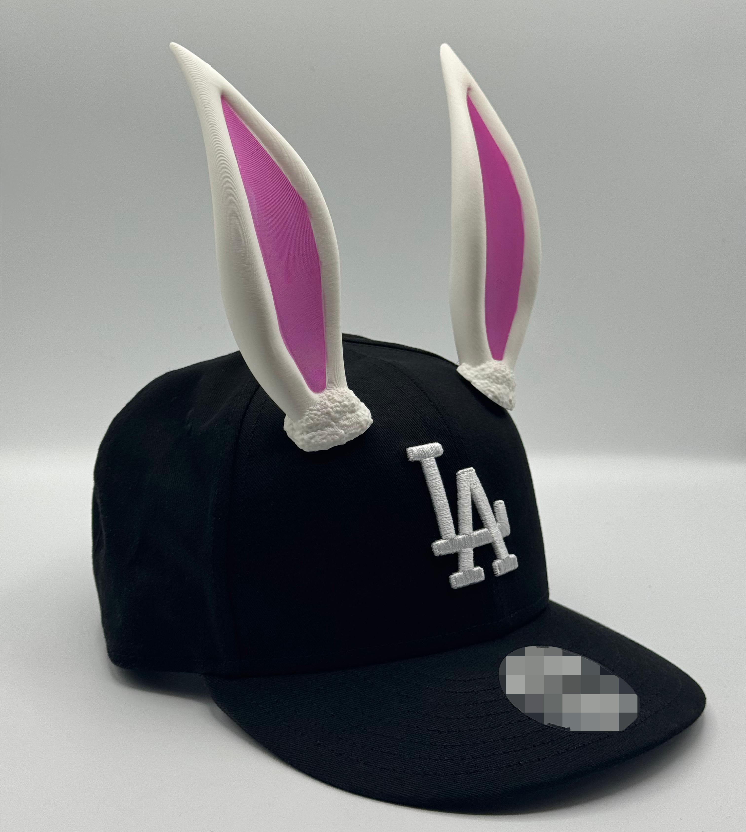 CAP PINS / Bunny Ears
