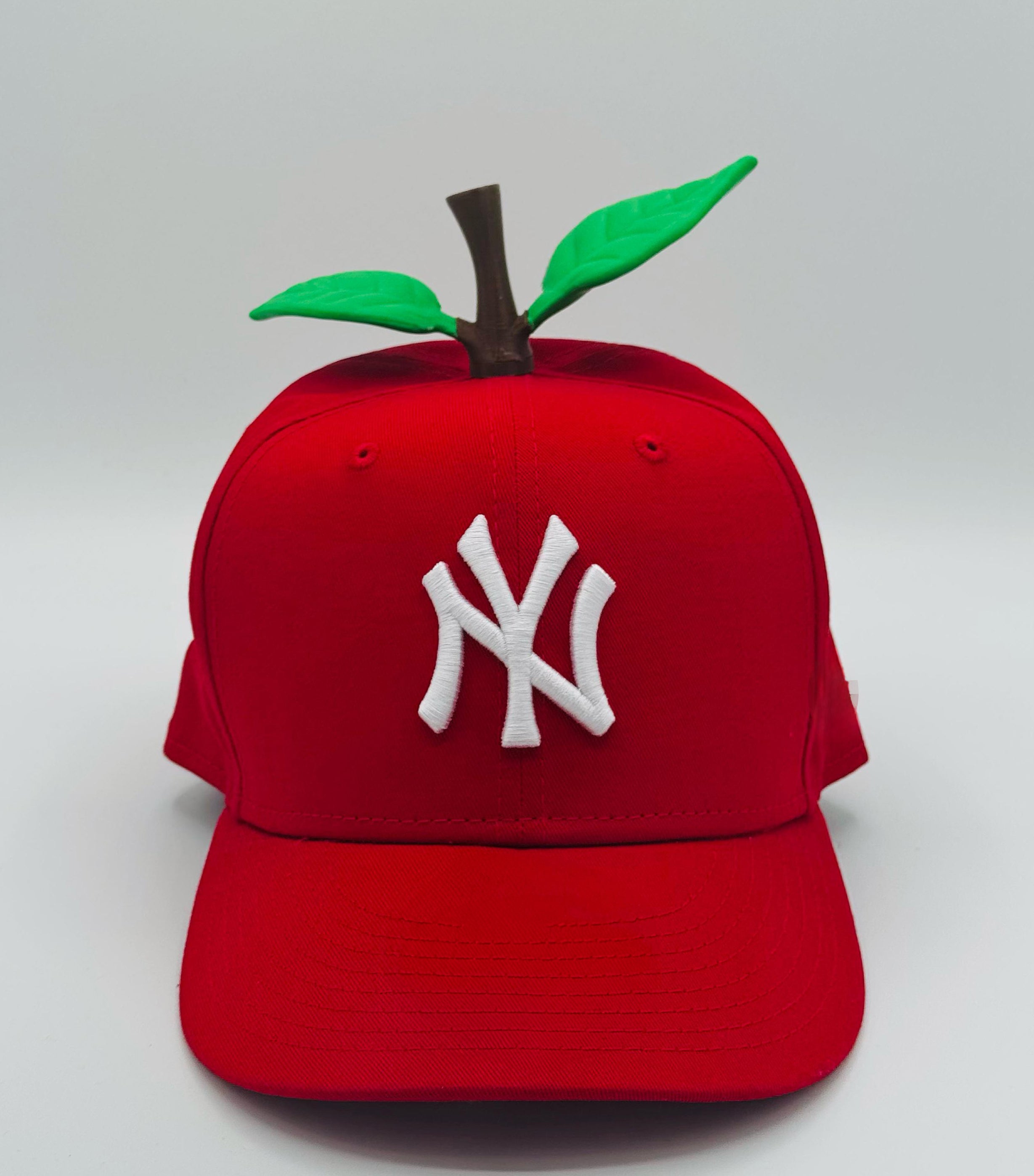 BIG Apple Snapback / RED – COWBOY HATS