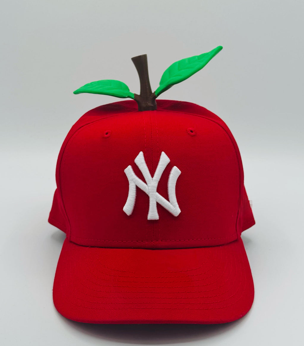 BIG Apple Snapback / RED