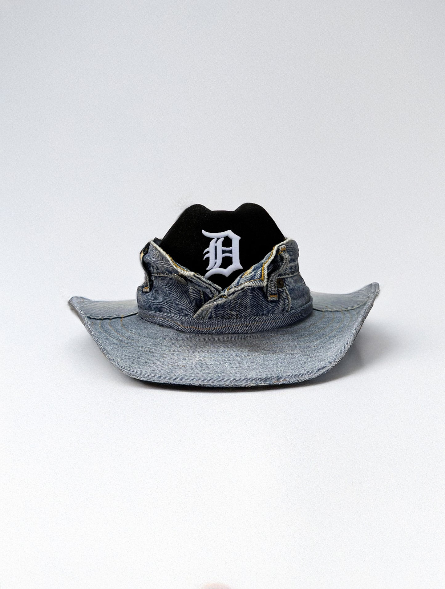 Custom Cowboy Hat / Detroit  / Black - Denim /