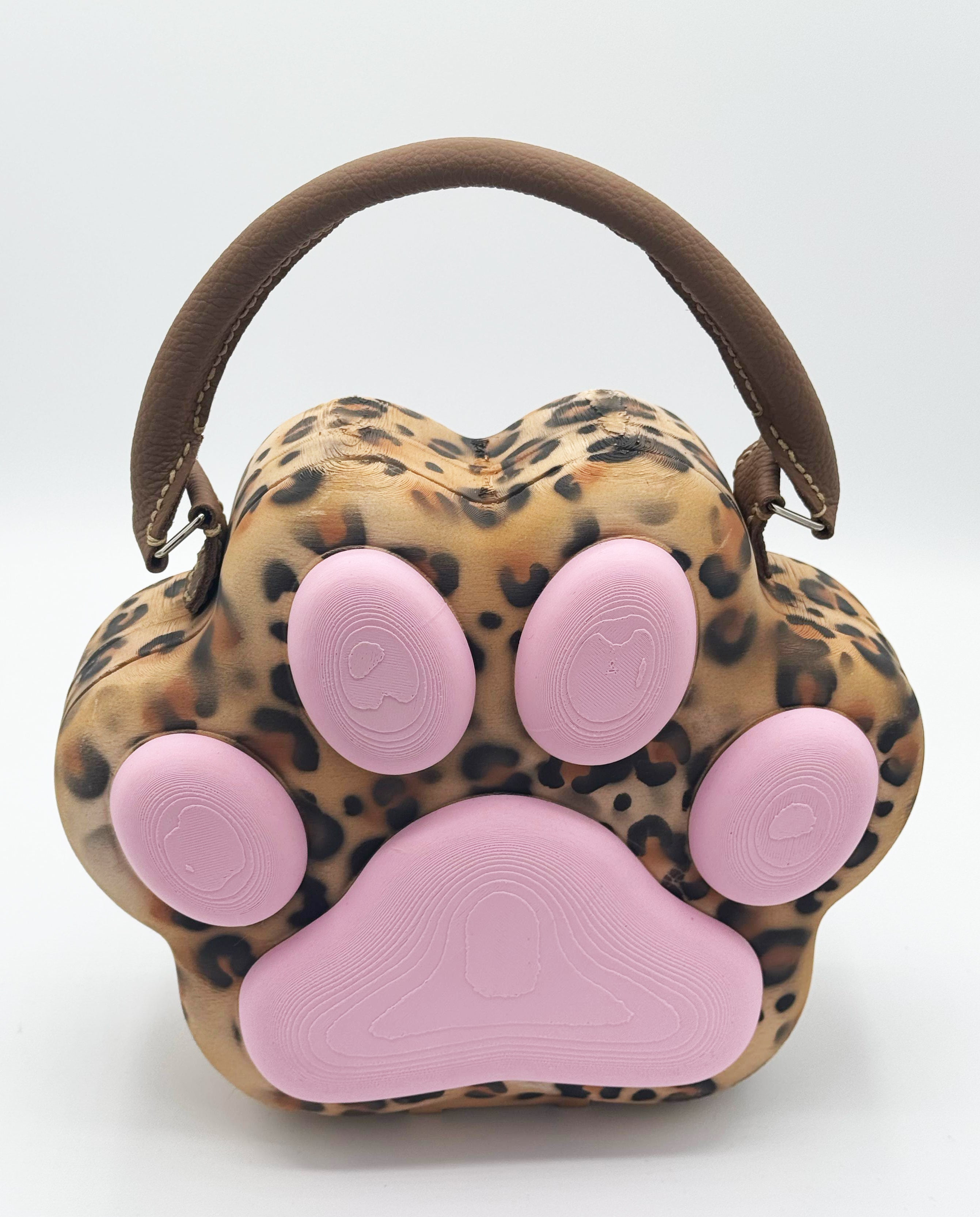 THE PAW BAG / Leo Pattern / Brown Handel
