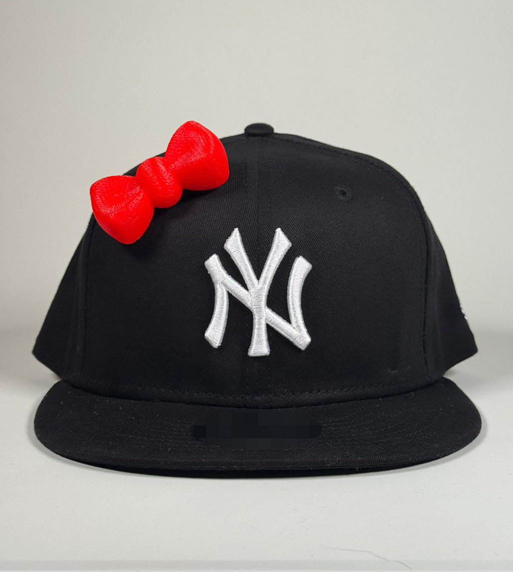 CAP PINS / RED BOW