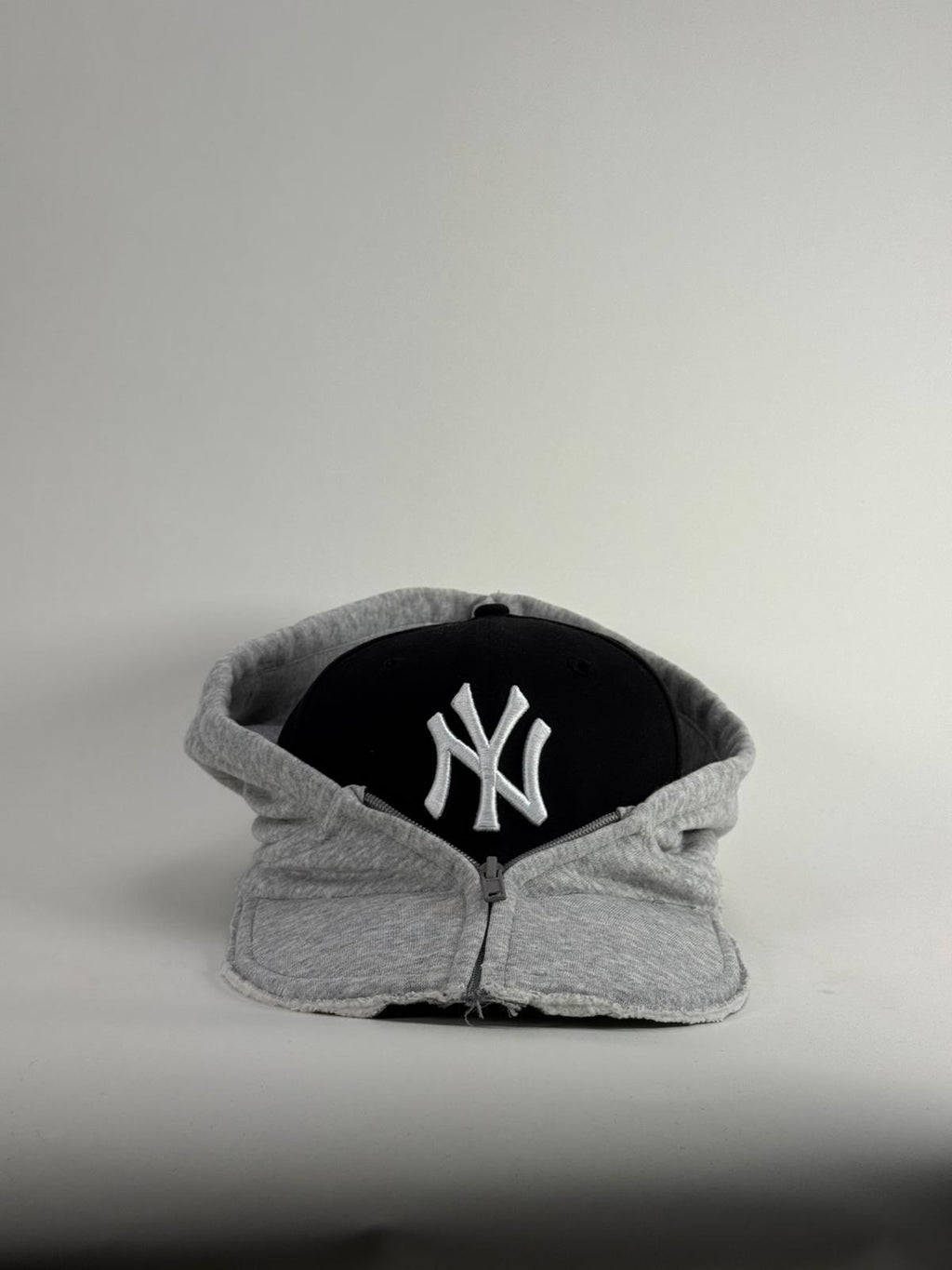 Custom FITTED / HOODIE CAP / NY /