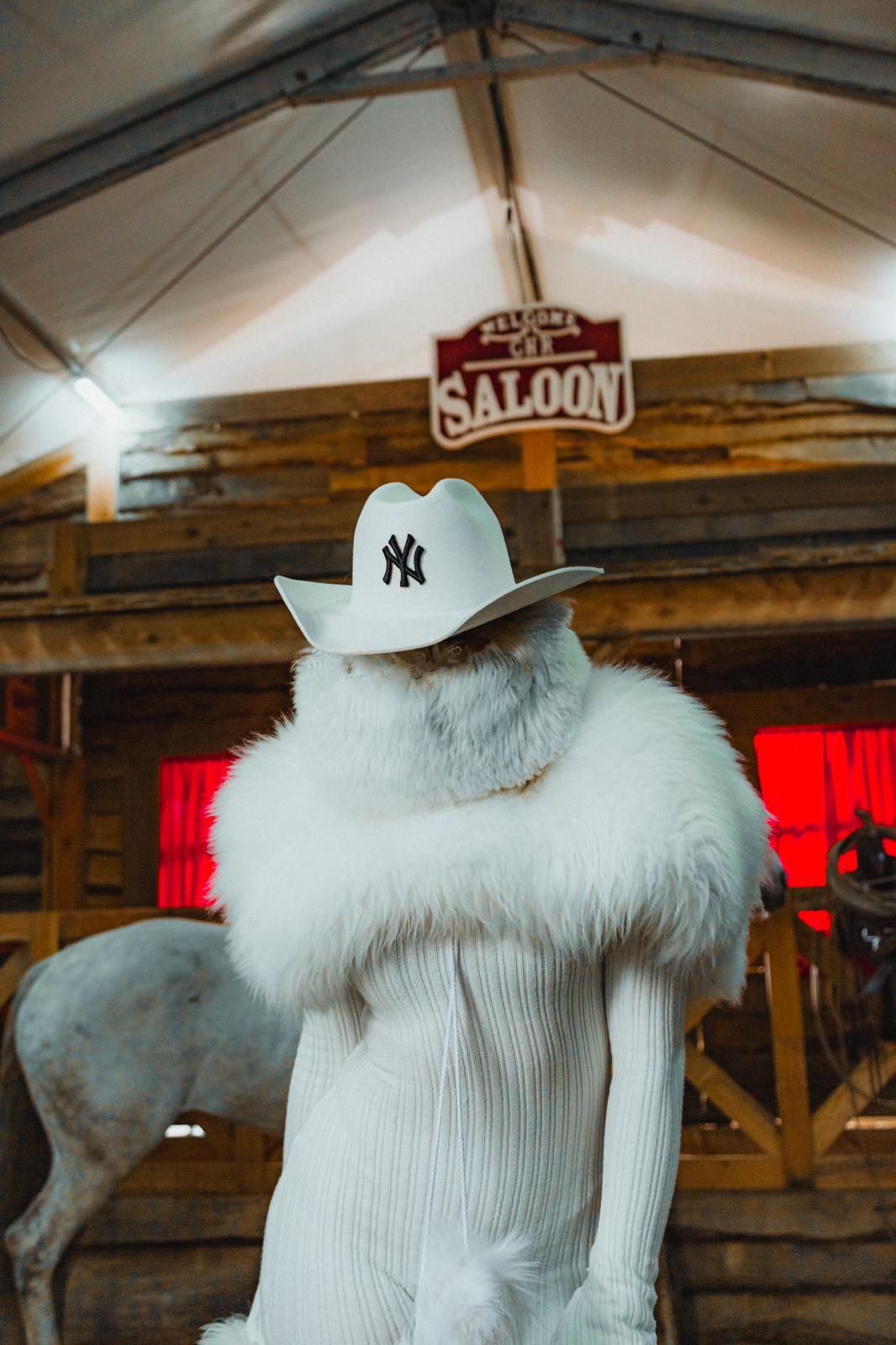 Cowboy Hat / White with Black NY