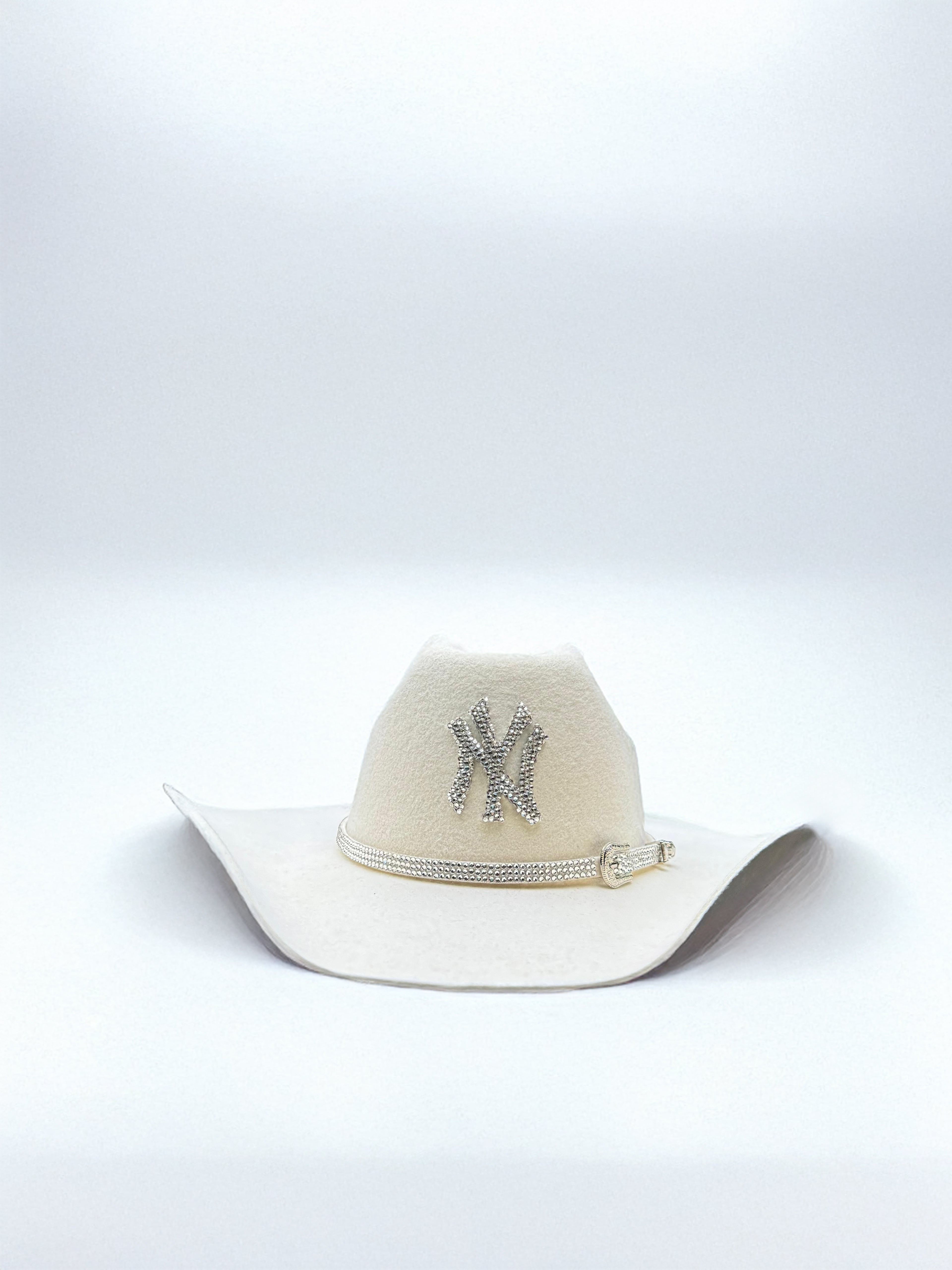 Cowboy Hat / Diamond NY White